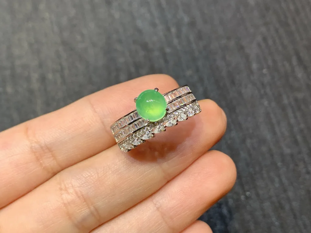 High-Icy Glowing Green Natural Jadeite Cabochon Ring — S925 Silver · No. 8AF4 (photo 2)