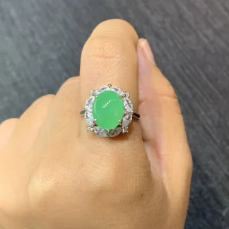 High-Icy Vivid Green Natural Jadeite Cabochon Ring — S925 Silver · No. 23B9 (photo 5)