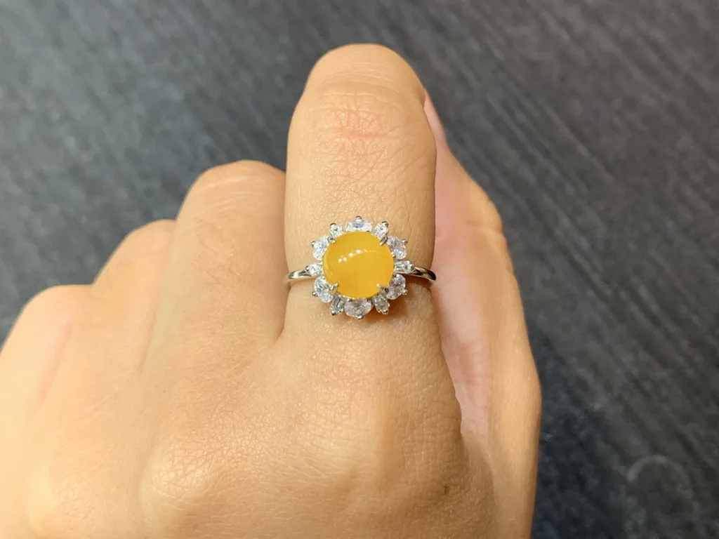 High-Icy Honey Yellow Natural Jadeite Cabochon Ring — S925 Silver · No. E7C7 (photo 5)