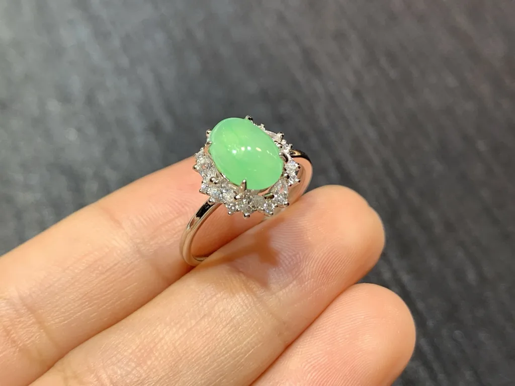 High-Icy Clear Green Natural Jadeite Cabochon Ring — S925 Silver · No. 7CB8 (photo 4)