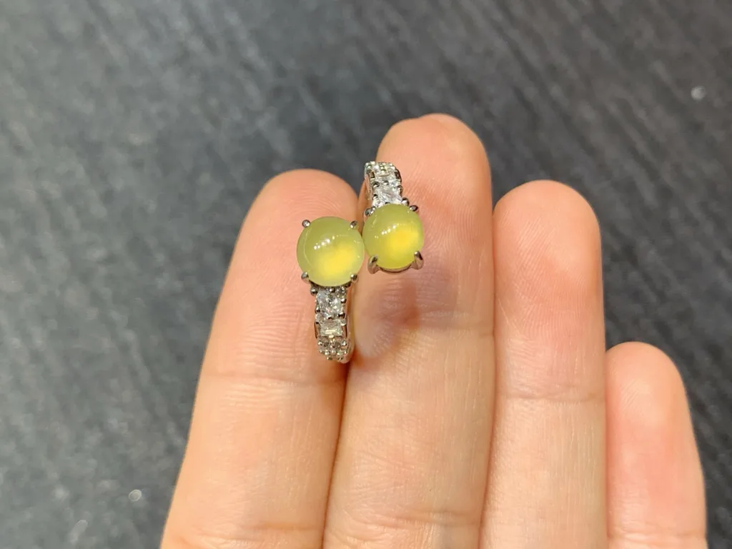 High-Icy Honey Yellow Natural Jadeite Twin Cabochon Ring — S925 Silver · No. CFF6 (photo 3)