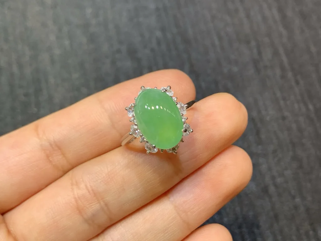 High-Icy Vivid Green Natural Jadeite Cabochon Ring — S925 Silver · No. D0AD (photo 2)