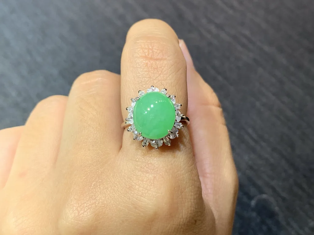 Icy Vivid Green Natural Jadeite Cabochon Ring — S925 Silver · No. 9E48 (photo 5)