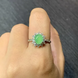 Icy Vivid Green Natural Jadeite Cabochon Ring — S925 Silver · No. 81B2 (photo 5)
