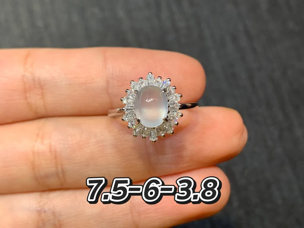 高冰荧光天然翡翠蛋面戒指 S925 银 · 编号 9D54（图 1）
