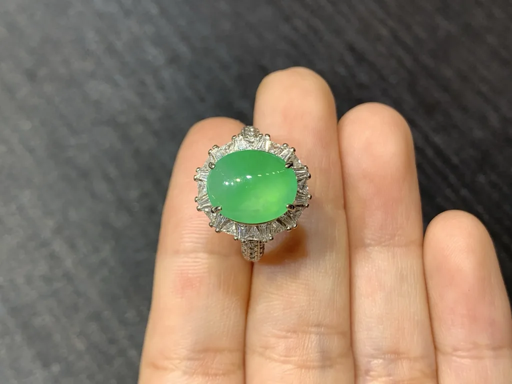 High-Icy Glowing Green Natural Jadeite Cabochon Ring — S925 Silver · No. F459 (photo 3)