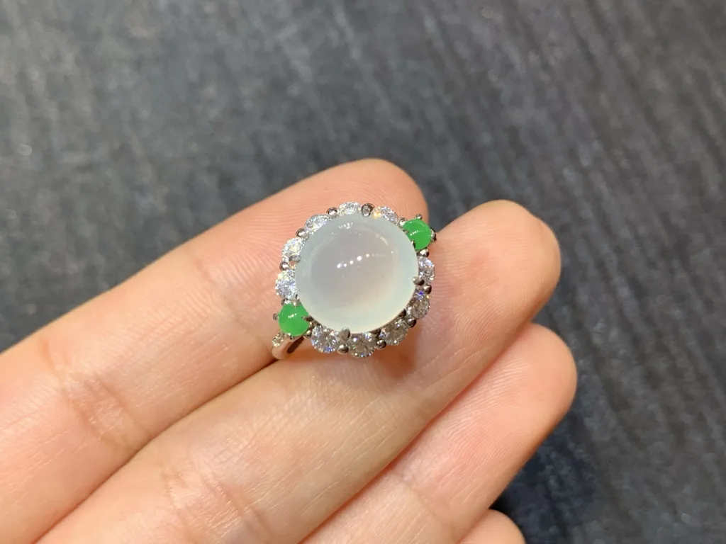 High-Icy Glowing Natural Jadeite Cabochon Ring — S925 Silver · No. 4065 (photo 2)