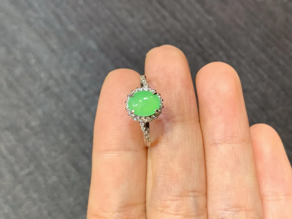 Icy Vivid Green Natural Jadeite Cabochon Ring — S925 Silver · No. 6188 (photo 3)