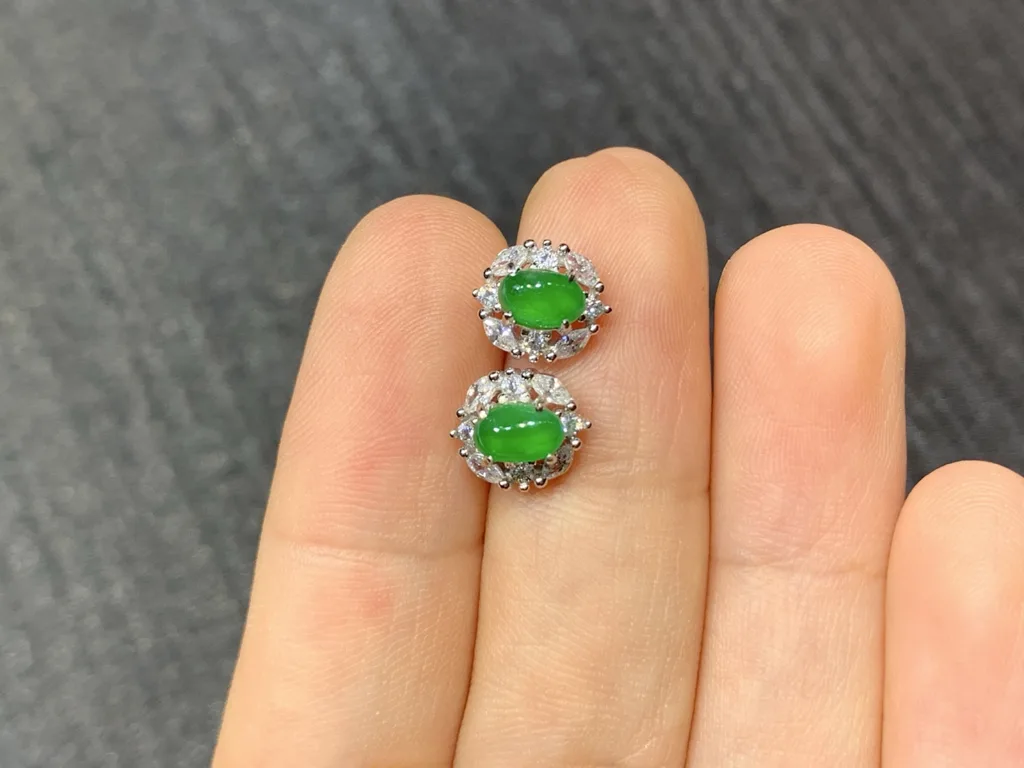 High-Icy Intense Vivid Green Natural Jadeite Cabochon Stud Earrings — S925 Silver · No. 5DB5 (photo 3)