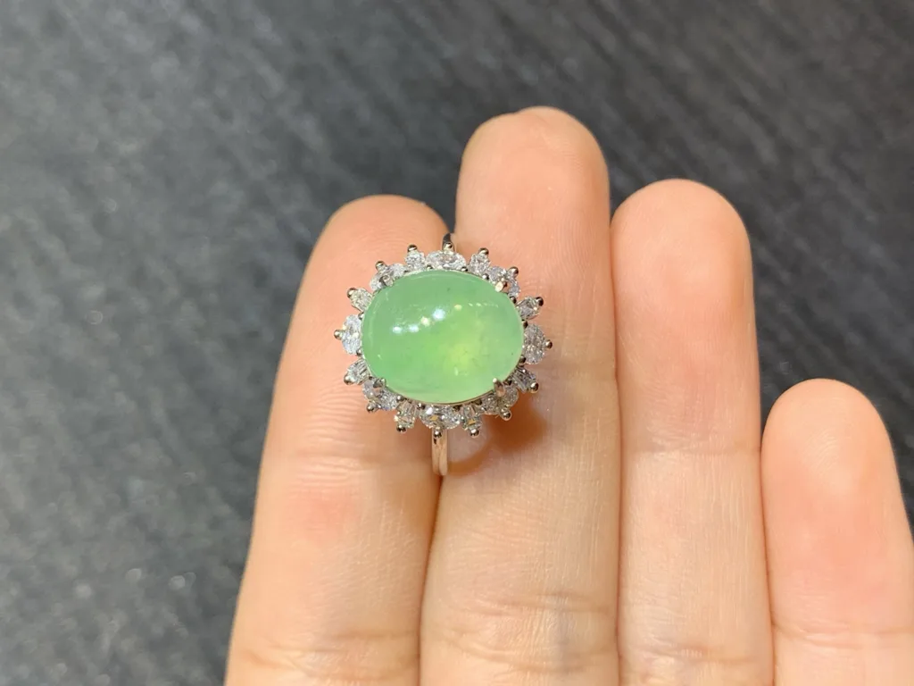 High-Icy Clear Green Natural Jadeite Cabochon Ring — S925 Silver · No. EE3E (photo 3)