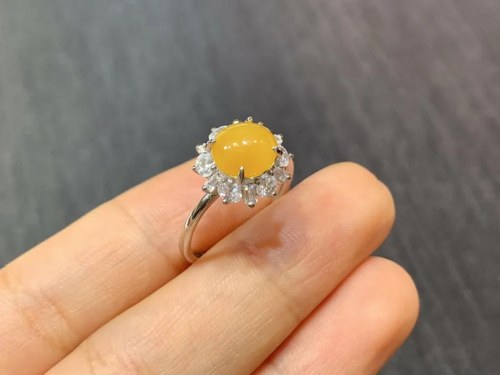 High-Icy Honey Yellow Natural Jadeite Cabochon Ring — S925 Silver · No. E7C7 (photo 4)