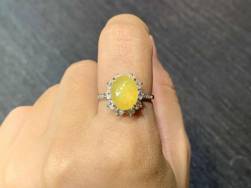 High-Icy Honey Yellow Natural Jadeite Cabochon Ring — S925 Silver · No. F03E (photo 5)