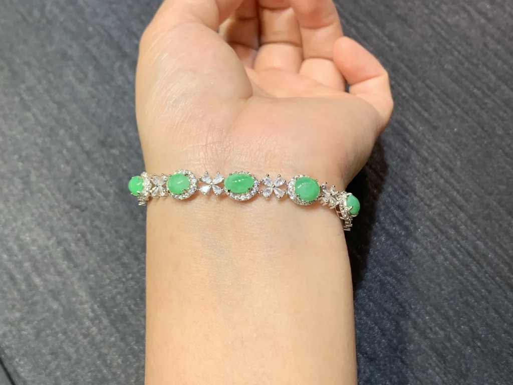 Icy Vivid Green Natural Jadeite Cabochon Bracelet — S925 Silver · No. 650D (photo 4)